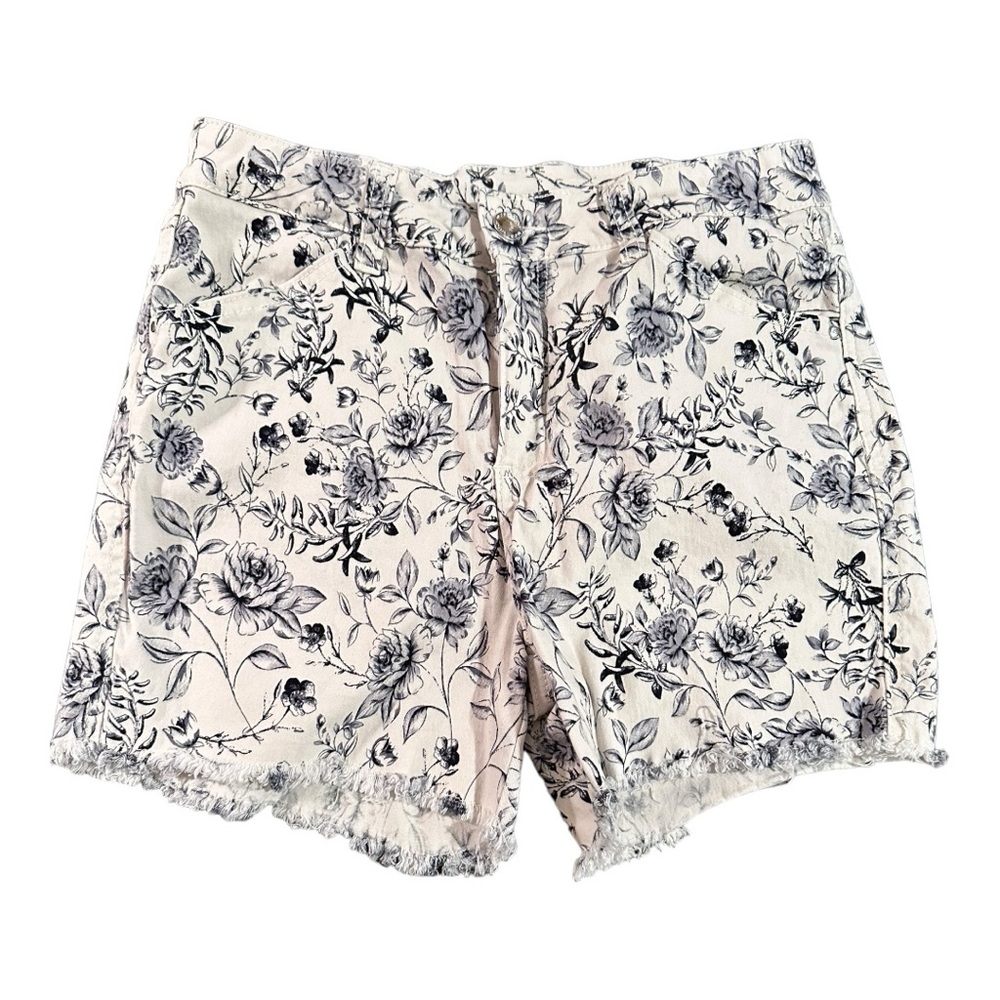 Women’s floral denim shorts